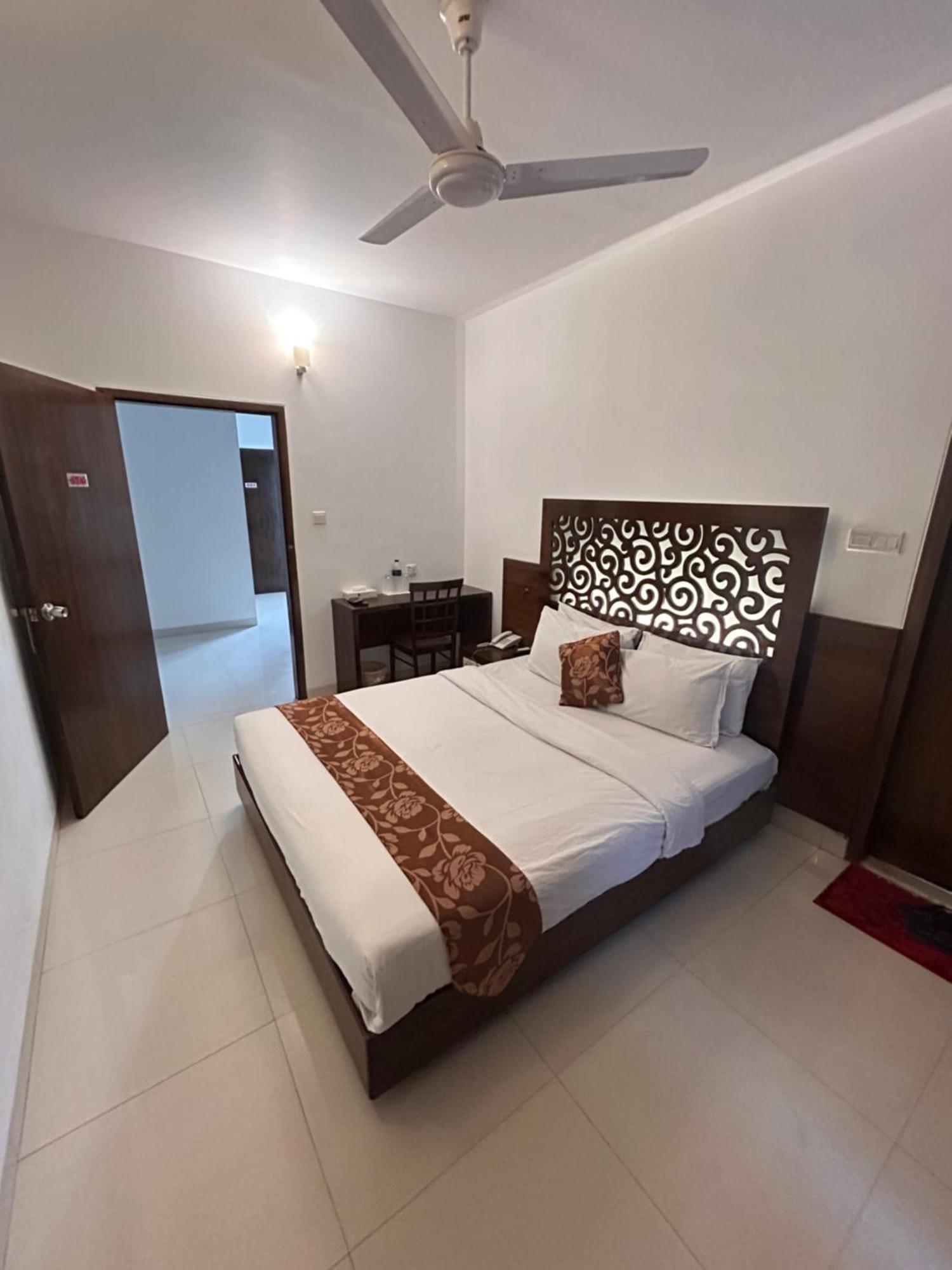 La Vista Hotel Sylhet Exteriör bild